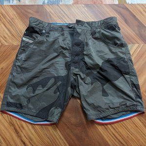 Diesel Men's Swim Trunks - Green Camouflage, Size 28